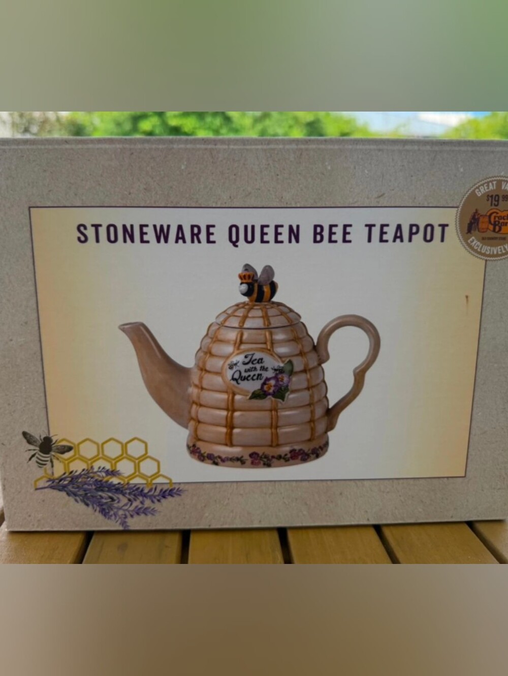 Stoneware Queen Bee Teapot NIB